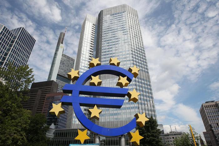 Финансовият сектор на Европа е сериозно разтърсен в четвъртък след
